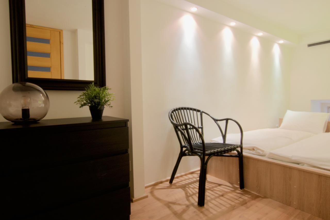 Standard Apartment By Hi5 - Terez 29 Budapest Exterior foto